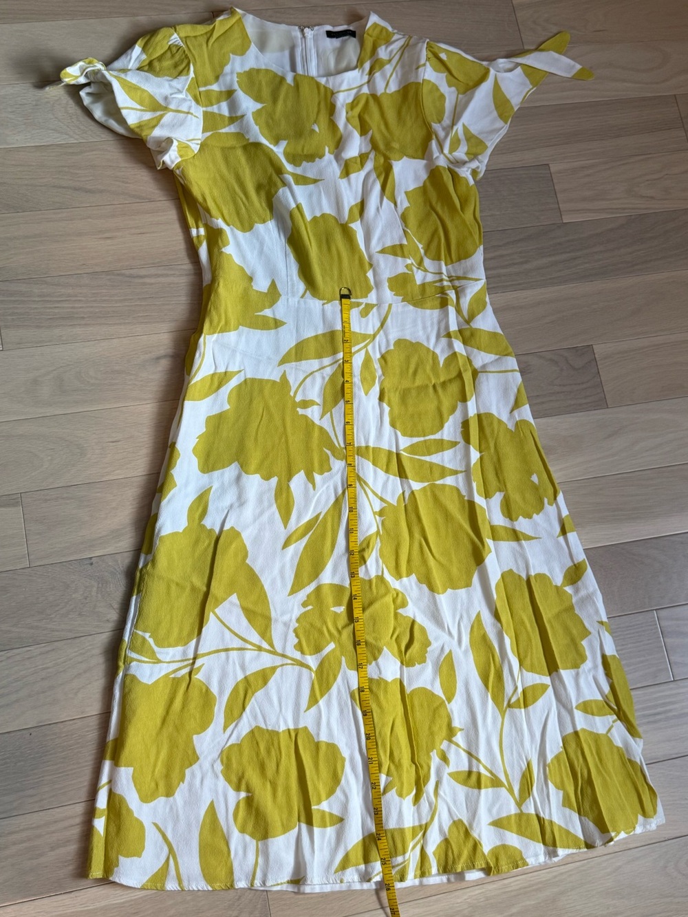 Ann Taylor Yellow and White Floral Midi Dress